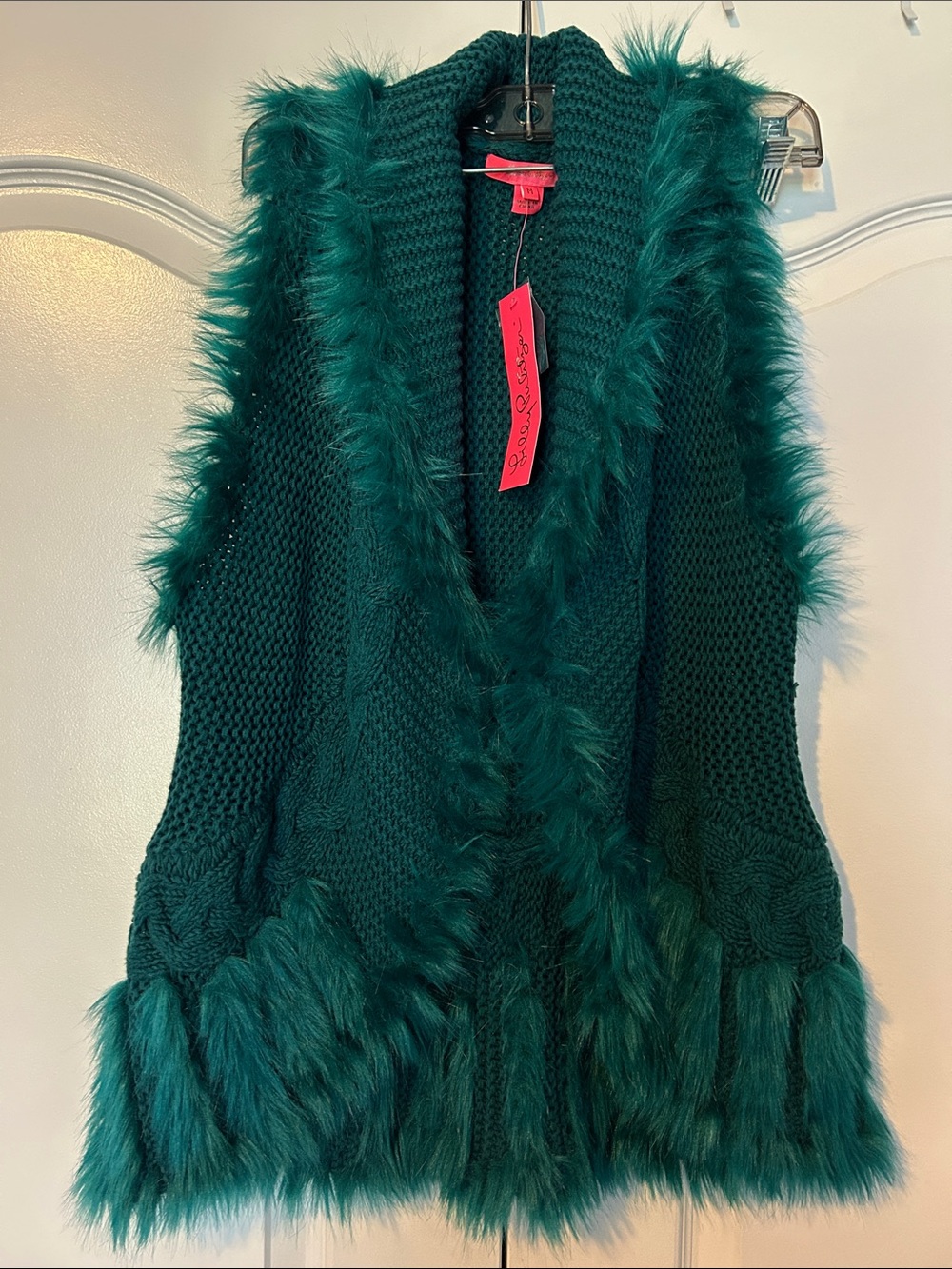 NWT $258 Lilly Pulitzer Torini Faux Fur Sweater Vest in Inky Turquoise, Size Med